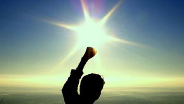 UNA PERSONA RISVEGLIATA