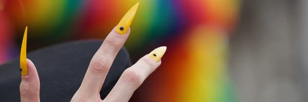 Bambini affidati a filo-pedofili?