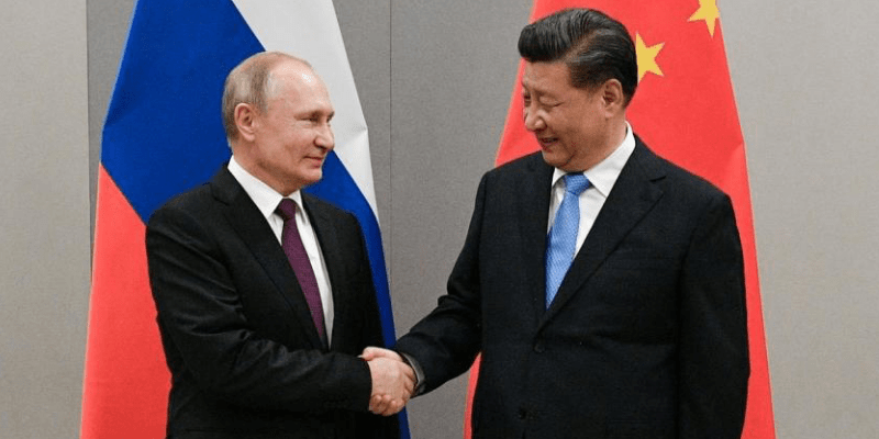 Tretyakov ha annunciato i principi di base della rivoluzione mondiale guidata da Russia e Cina