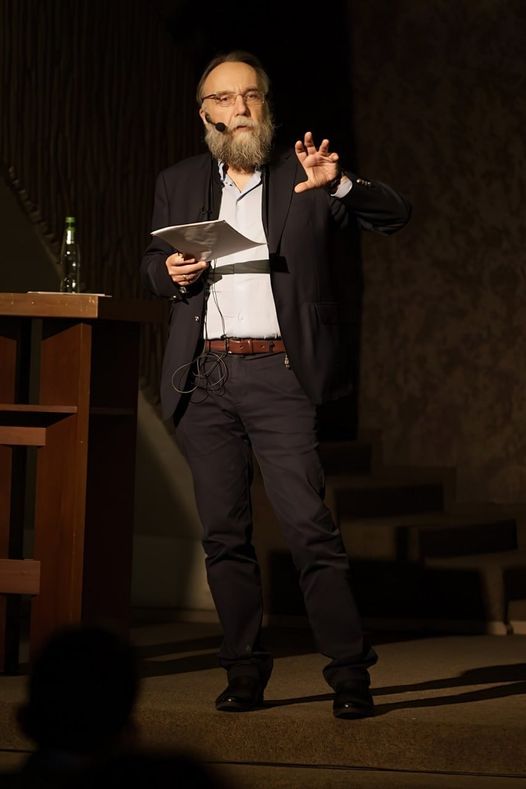 L'umanesimo come arma dei conservatori