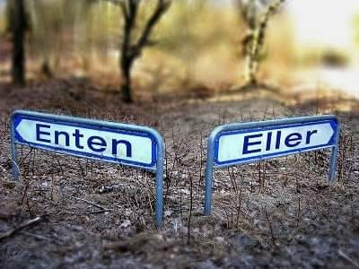 L'AUT AUT DEL GIOVANE IDEALISTA MAGICO