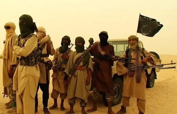 Emirati Arabi Uniti “reclutano Al-Qaeda” per compiere omicidi nello Yemen