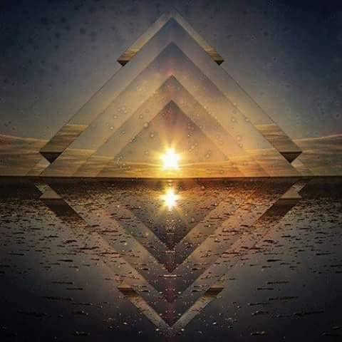 LUZ: IL NOCCIOLO DELL'IMMORTALITA'