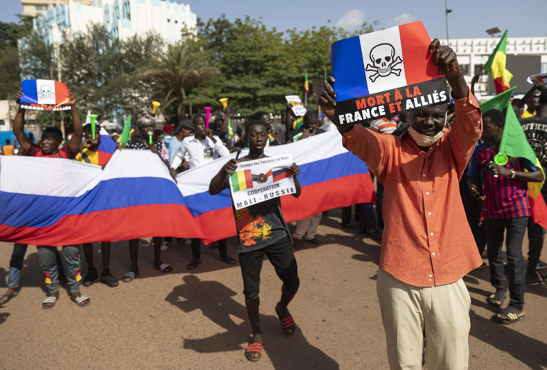 LA TERZA GUERRA MONDIALE E’ INIZIATA GIA’ DA ANNI: QUANDO FINIRA