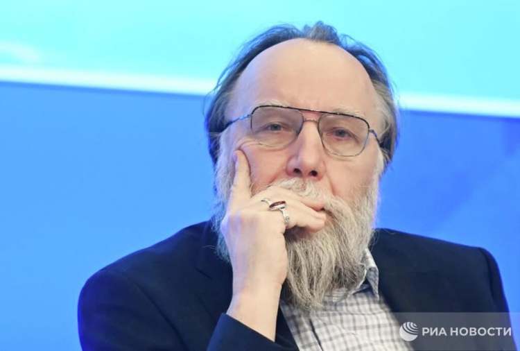 COMBATTERE PER IL POPOLO UCRAINO