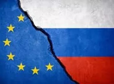 LA GUERRA DI LONDRA E DELL’UE PER BRUCIARE I SOLDI RUSSI