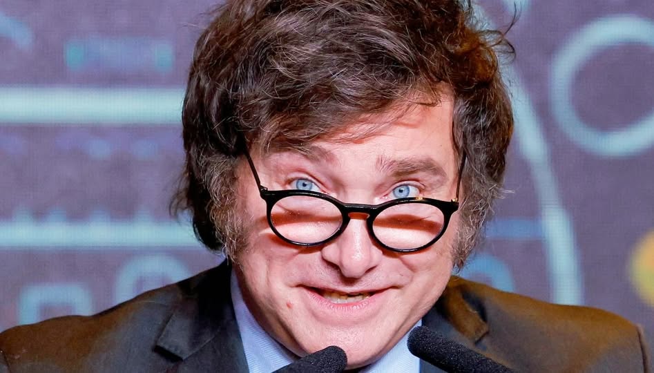 IL RISCHIO DEFAULT SI AGGIRA PER IL MONDO